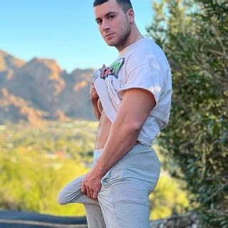 shreds onlyfans|Jake Bentz @shreds